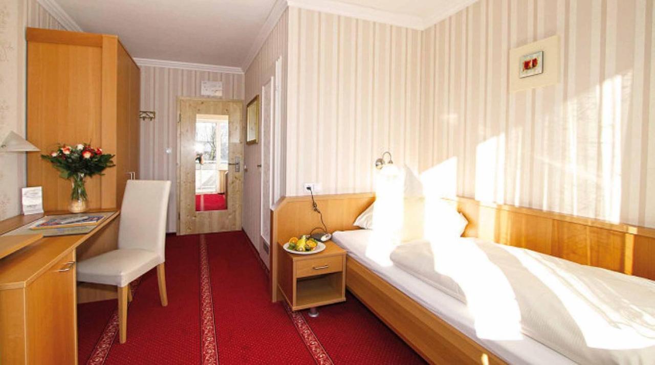 Naturhotel Am Sonnenhang Oy-Mittelberg Esterno foto